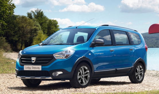 Dacia Lodgy 7 places monospace diesel avec clim